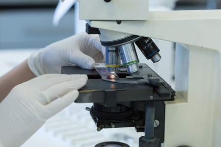 Alat diagnostik lengkap: SARS-Cov-2, Flu A / B, lan kit Test Antigen Rapid